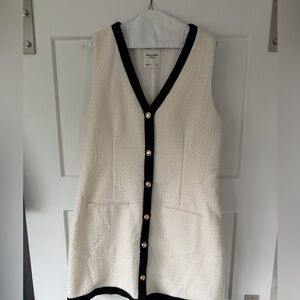 Abercrombie & Fitch Cream Tweed Sleeveless Sheath with Black Trim